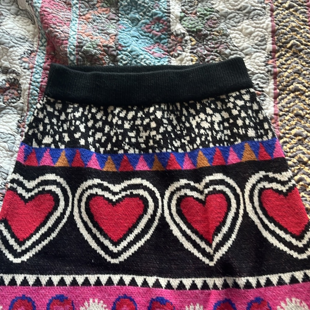 FARM RIO GRAPHIC ELEMENTS AINIKA SWEATER SKIRT IN GRAPHIC ELEMENTS - Picture 5 of 7